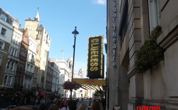 RMS Takes London: "Clueless" the Musical!