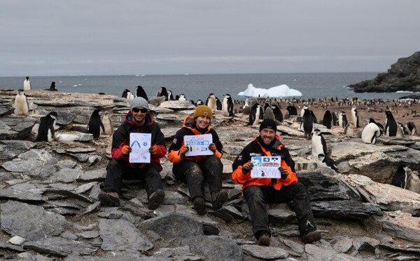 RMS competition entry flag makes it to Antarctica!